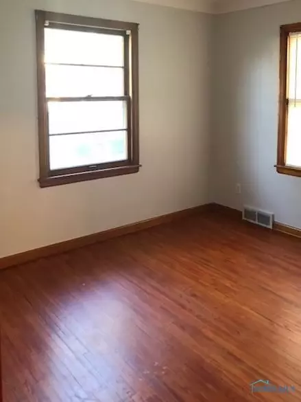 1903 Perth St, Toledo, OH 43607 photo 2