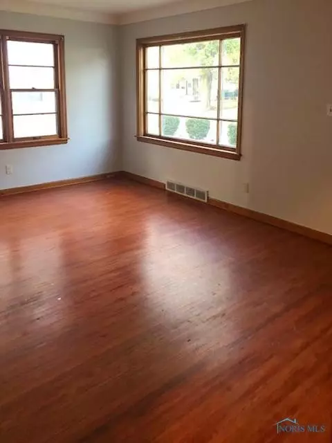 1903 Perth St, Toledo, OH 43607 photo 11
