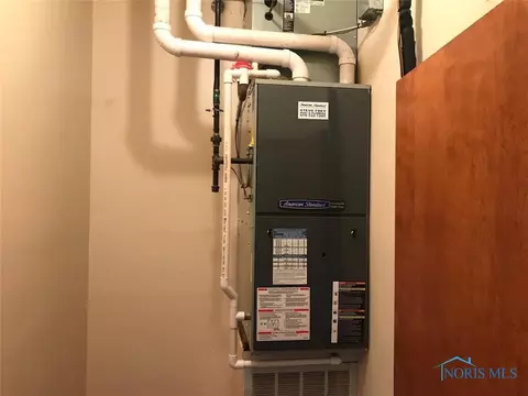970 W Maple St, Clyde, OH 43410 photo 21