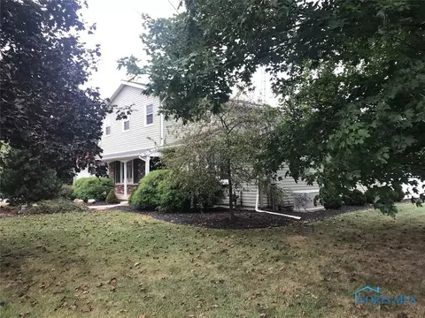 970 W Maple St, Clyde, OH 43410 photo 6