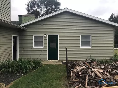 970 W Maple St, Clyde, OH 43410 photo 16