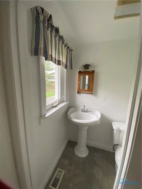 5463 Keller Rd, Walbridge, OH 43465 photo 26