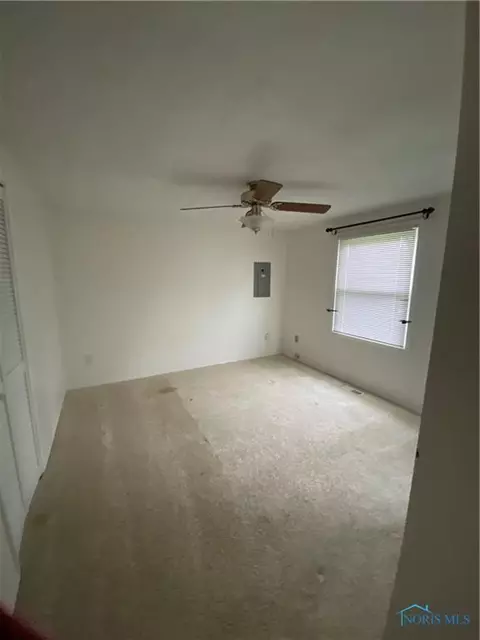 5463 Keller Rd, Walbridge, OH 43465 photo 19