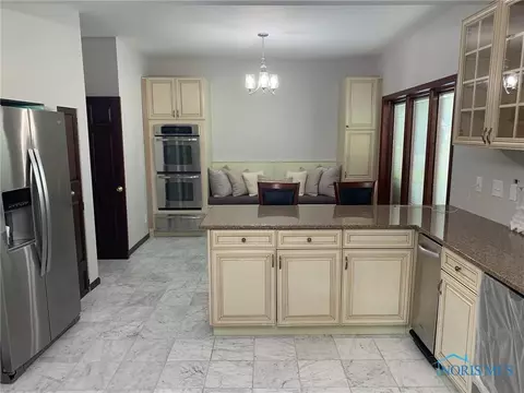 1302 Cobblestone Rd, Bryan, OH 43506 photo 13