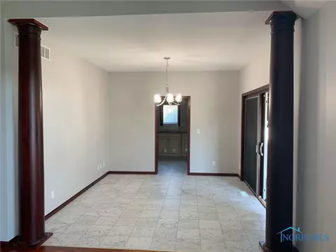 1302 Cobblestone Rd, Bryan, OH 43506 photo 7