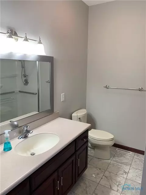 1302 Cobblestone Rd, Bryan, OH 43506 photo 18