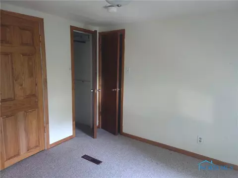 832 W Perry St, Paulding, OH 45879 photo 7