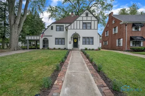 2128 Shenandoah Rd, Toledo, OH 43607 photo 1