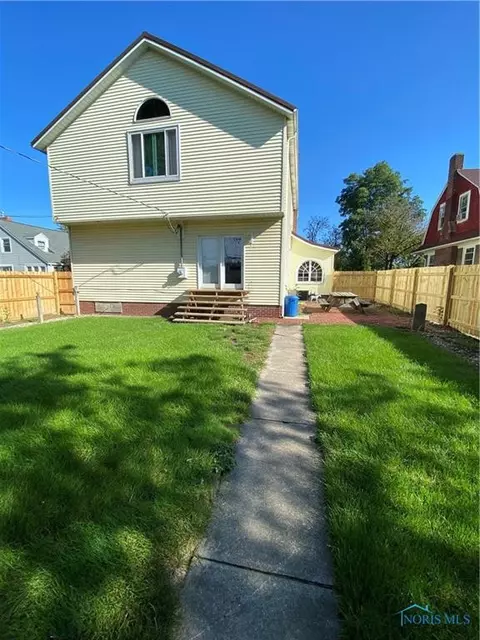 225 W Maple St, Deshler, OH 43516 photo 28