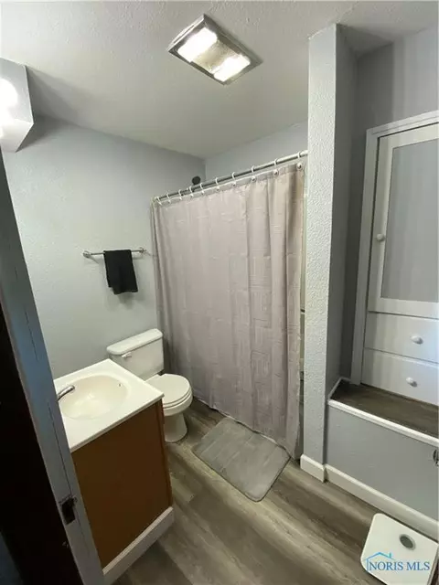 225 W Maple St, Deshler, OH 43516 photo 21