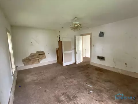 112 E Short St, Stryker, OH 43557 photo 13