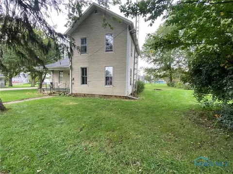 112 E Short St, Stryker, OH 43557 photo 1