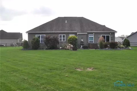 1600 Daniel Dr, Millbury, OH 43447 photo 7