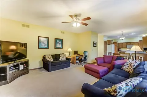 762 Timberview Dr, Findlay, OH 45840 photo 7