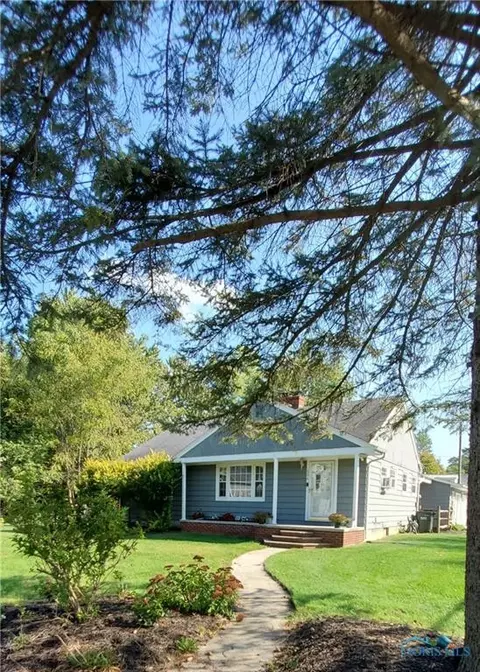 404 N Center St, Wayne, OH 43466 photo 32