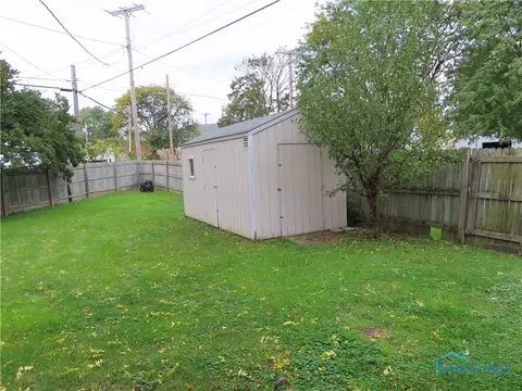 600 Taylor Rd, Bryan, OH 43506 photo 6