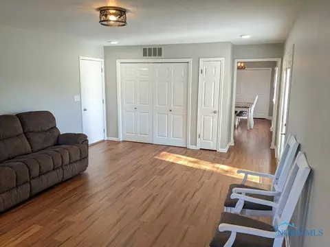 1701 Cherry Ln, Findlay, OH 45840 photo 11
