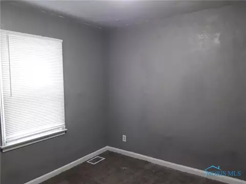 1785 Tecumseh St, Toledo, OH 43607 photo 5
