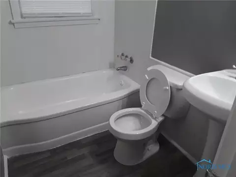 1785 Tecumseh St, Toledo, OH 43607 photo 7