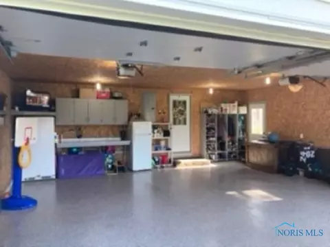 408 E Liberty St, Leipsic, OH 45856 photo 23