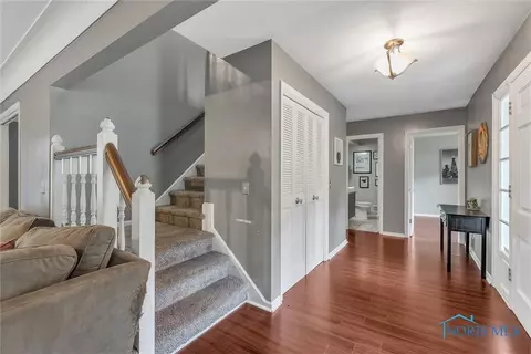 4622 Burningtree Dr, Toledo, OH 43623 photo 7