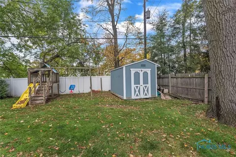 4622 Burningtree Dr, Toledo, OH 43623 photo 47
