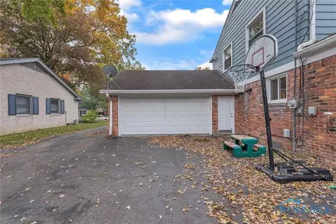 4622 Burningtree Dr, Toledo, OH 43623 photo 41