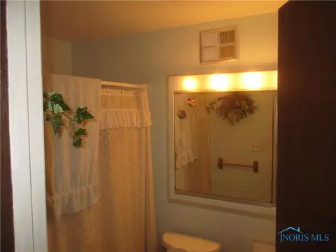 702 Maple St, Stryker, OH 43557 photo 9