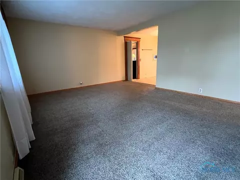 140 Ely Ave, Findlay, OH 45840 photo 8