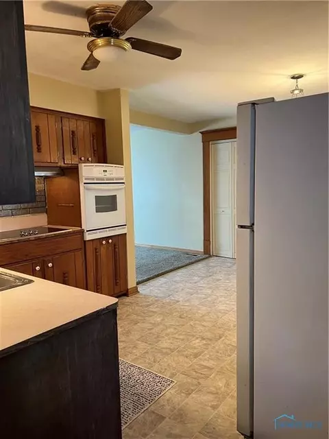140 Ely Ave, Findlay, OH 45840 photo 23