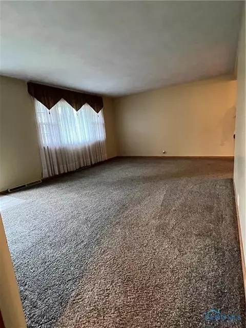 140 Ely Ave, Findlay, OH 45840 photo 9