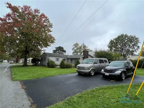 140 Ely Ave, Findlay, OH 45840 photo 4