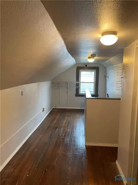 414 Conrad Ave, Toledo, OH 43607 photo 6