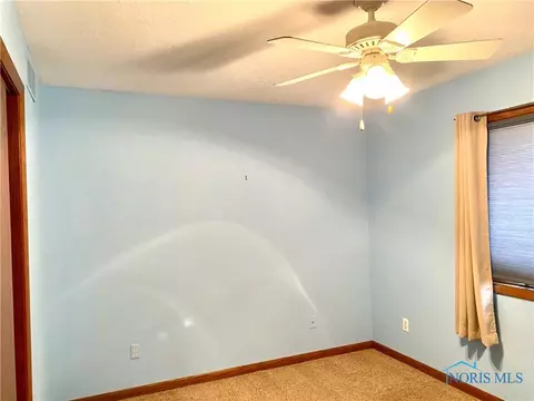 2211 Willowtree Ln, Maumee, OH 43537 photo 23