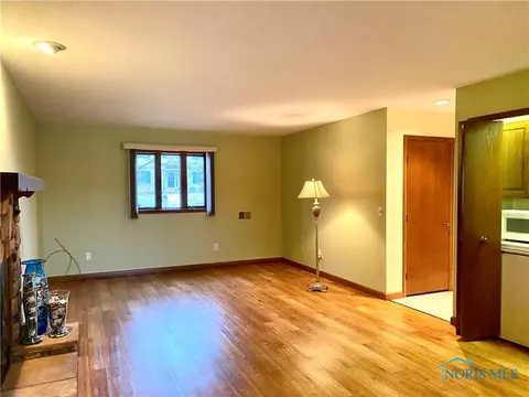 2211 Willowtree Ln, Maumee, OH 43537 photo 26
