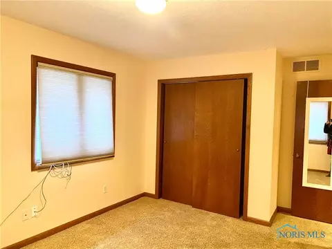 2211 Willowtree Ln, Maumee, OH 43537 photo 20