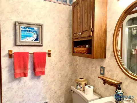 2211 Willowtree Ln, Maumee, OH 43537 photo 34