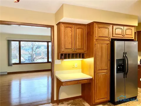 2211 Willowtree Ln, Maumee, OH 43537 photo 7