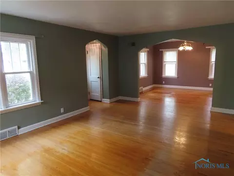 615 Center St, Bryan, OH 43506 photo 13