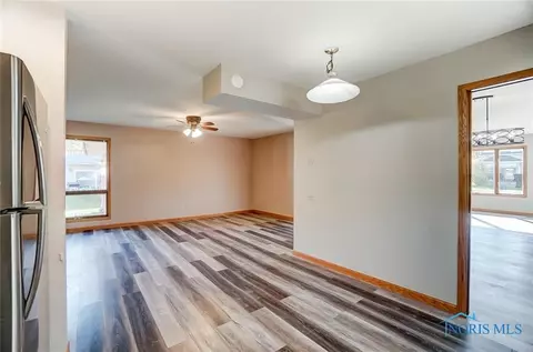 304 E Hueston St, Forest, OH 45843 photo 18