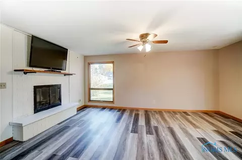 304 E Hueston St, Forest, OH 45843 photo 19