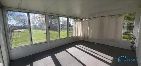 315 E Main St, Wayne, OH 43466 photo 5