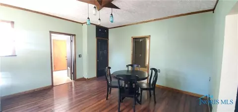 315 E Main St, Wayne, OH 43466 photo 4