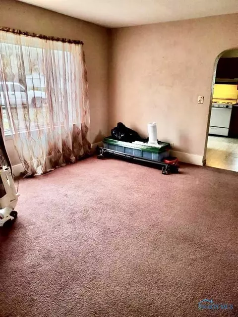 304 Smith St, Holgate, OH 43527 photo 5