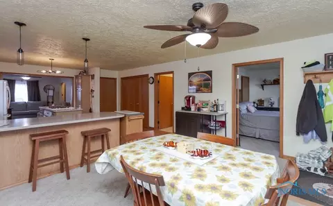 125 Robert Ave, Bellevue, OH 44811 photo 19