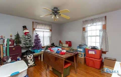 125 Robert Ave, Bellevue, OH 44811 photo 33
