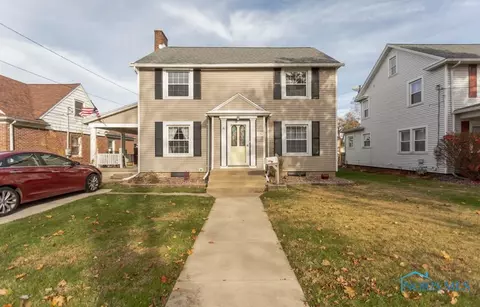 125 Robert Ave, Bellevue, OH 44811 photo 1