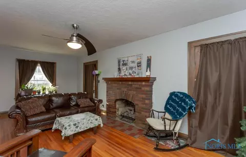 125 Robert Ave, Bellevue, OH 44811 photo 30