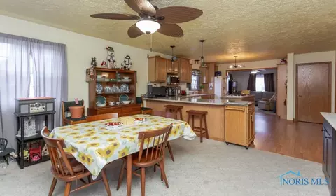 125 Robert Ave, Bellevue, OH 44811 photo 18