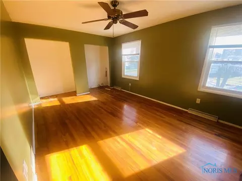 657 Dussel Dr, Maumee, OH 43537 photo 16